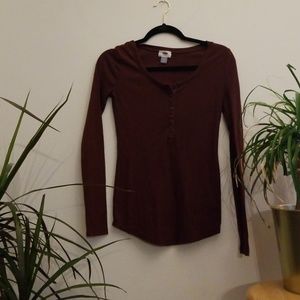 Long sleeve maroon shirt